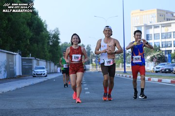 BINH DUONG NEW CITY HALF MARATHON 2024 - Ảnh #1764072