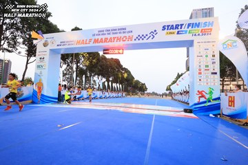 BINH DUONG NEW CITY HALF MARATHON 2024 - Ảnh #1729555