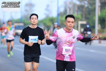 BINH DUONG NEW CITY HALF MARATHON 2024 - Ảnh #1770362
