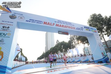 BINH DUONG NEW CITY HALF MARATHON 2024 - Ảnh #1821029