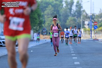 BINH DUONG NEW CITY HALF MARATHON 2024 - Ảnh #1764758