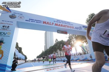 BINH DUONG NEW CITY HALF MARATHON 2024 - Ảnh #1820246