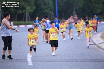 BINH DUONG NEW CITY HALF MARATHON 2024 - Ảnh #1726865