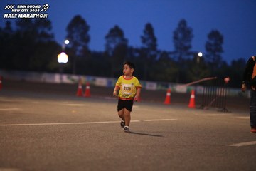 BINH DUONG NEW CITY HALF MARATHON 2024 - Ảnh #1728543