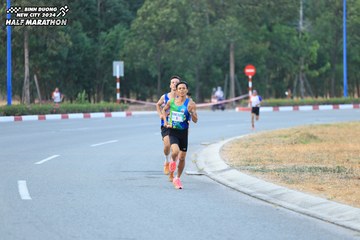 BINH DUONG NEW CITY HALF MARATHON 2024 - Ảnh #1735286