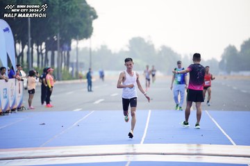 BINH DUONG NEW CITY HALF MARATHON 2024 - Ảnh #1772691