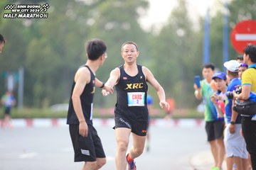 BINH DUONG NEW CITY HALF MARATHON 2024 - Ảnh #1736312