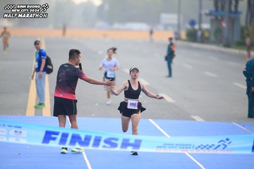 BINH DUONG NEW CITY HALF MARATHON 2024 - Ảnh #1738664