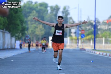 BINH DUONG NEW CITY HALF MARATHON 2024 - Ảnh #1765165