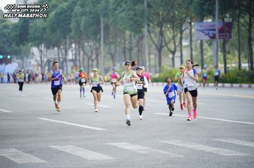 BINH DUONG NEW CITY HALF MARATHON 2024 - Ảnh #1729775