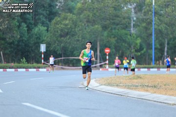 BINH DUONG NEW CITY HALF MARATHON 2024 - Ảnh #1735710