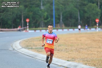 BINH DUONG NEW CITY HALF MARATHON 2024 - Ảnh #1735054