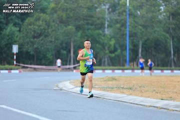 BINH DUONG NEW CITY HALF MARATHON 2024 - Ảnh #1735784