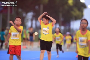 BINH DUONG NEW CITY HALF MARATHON 2024 - Ảnh #1724316