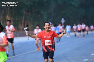 BINH DUONG NEW CITY HALF MARATHON 2024 - Ảnh #1750639