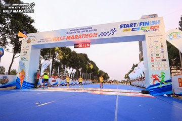 BINH DUONG NEW CITY HALF MARATHON 2024 - Ảnh #1729621