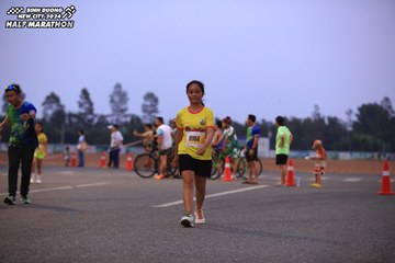 BINH DUONG NEW CITY HALF MARATHON 2024 - Ảnh #1728348
