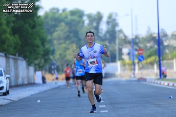 BINH DUONG NEW CITY HALF MARATHON 2024 - Ảnh #1763516