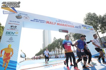 BINH DUONG NEW CITY HALF MARATHON 2024 - Ảnh #1818801