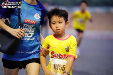 BINH DUONG NEW CITY HALF MARATHON 2024 - Ảnh #1725676