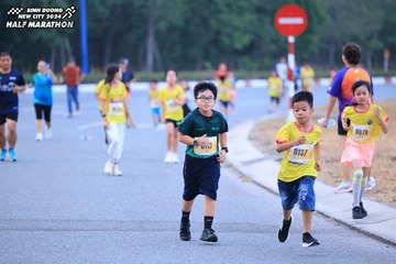 BINH DUONG NEW CITY HALF MARATHON 2024 - Ảnh #1726461