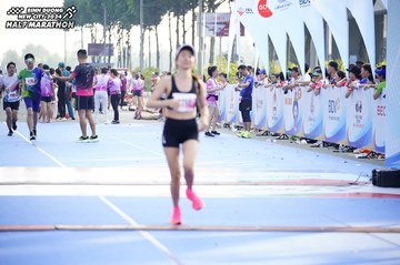 BINH DUONG NEW CITY HALF MARATHON 2024 - Ảnh #1760296