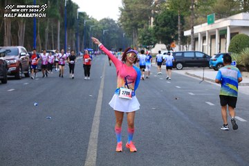 BINH DUONG NEW CITY HALF MARATHON 2024 - Ảnh #1755625