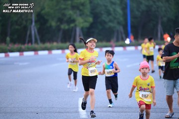 BINH DUONG NEW CITY HALF MARATHON 2024 - Ảnh #1726556