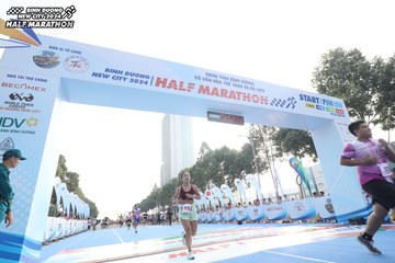 BINH DUONG NEW CITY HALF MARATHON 2024 - Ảnh #1822020