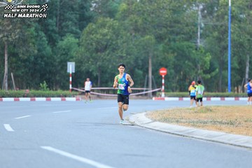 BINH DUONG NEW CITY HALF MARATHON 2024 - Ảnh #1735706