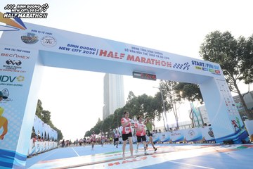 BINH DUONG NEW CITY HALF MARATHON 2024 - Ảnh #1821464