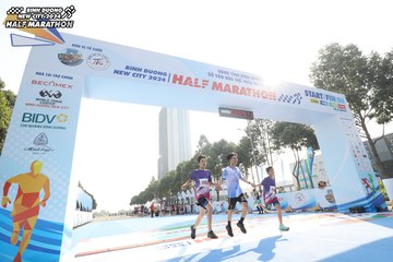 BINH DUONG NEW CITY HALF MARATHON 2024 - Ảnh #1819011
