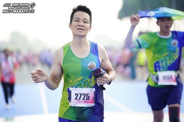 BINH DUONG NEW CITY HALF MARATHON 2024 - Ảnh #1759575