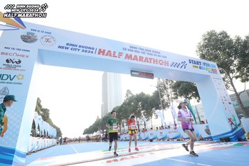 BINH DUONG NEW CITY HALF MARATHON 2024 - Ảnh #1821955