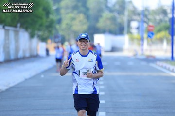 BINH DUONG NEW CITY HALF MARATHON 2024 - Ảnh #1770495