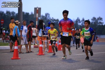 BINH DUONG NEW CITY HALF MARATHON 2024 - Ảnh #1728102