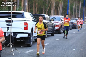 BINH DUONG NEW CITY HALF MARATHON 2024 - Ảnh #1756253