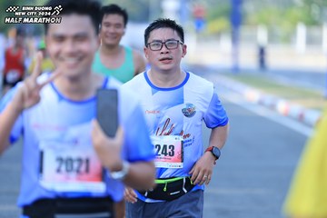 BINH DUONG NEW CITY HALF MARATHON 2024 - Ảnh #1770660