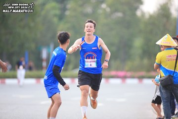 BINH DUONG NEW CITY HALF MARATHON 2024 - Ảnh #1736684