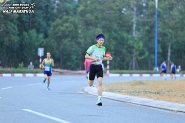 BINH DUONG NEW CITY HALF MARATHON 2024 - Ảnh #1735979