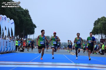 BINH DUONG NEW CITY HALF MARATHON 2024 - Ảnh #1737181