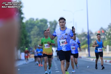 BINH DUONG NEW CITY HALF MARATHON 2024 - Ảnh #1763794