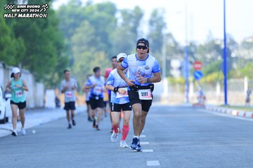 BINH DUONG NEW CITY HALF MARATHON 2024 - Ảnh #1767230