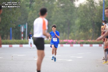BINH DUONG NEW CITY HALF MARATHON 2024 - Ảnh #1736545