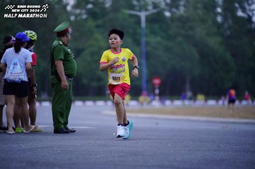 BINH DUONG NEW CITY HALF MARATHON 2024 - Ảnh #1725008