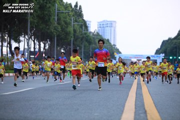 BINH DUONG NEW CITY HALF MARATHON 2024 - Ảnh #1727725