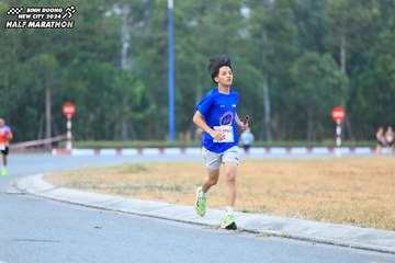 BINH DUONG NEW CITY HALF MARATHON 2024 - Ảnh #1735612