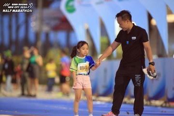 BINH DUONG NEW CITY HALF MARATHON 2024 - Ảnh #1728715