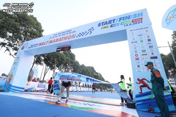 BINH DUONG NEW CITY HALF MARATHON 2024 - Ảnh #1738270