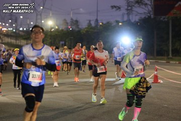 BINH DUONG NEW CITY HALF MARATHON 2024 - Ảnh #1741425